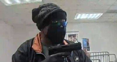 71-Year-Old Serial Bank Robber Arrested After Yet Another Alleged Heist - huffpost.com - county Valley - Los Angeles - city Los Angeles