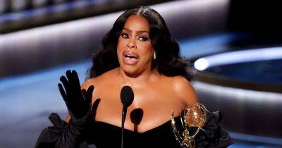Ben Blanchet - Emmy Awards - Niecy Nash-Betts Shuts Down The House With Emotional, Electric Speech At The Emmys - huffpost.com - county Cleveland