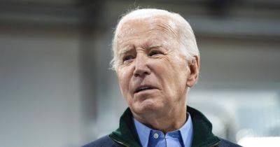 Biden to meet with top congressional leaders on immigration and Ukraine aid