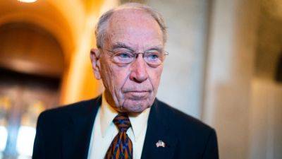 Chuck Grassley - Allison Pecorin - Chuck Grassley, oldest member of US Senate, treated for infection, his office says - abcnews.go.com - Usa - state Iowa