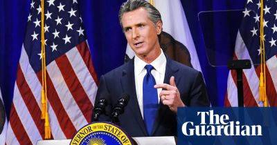 California governor vows to block proposed ban on tackle football for kids - theguardian.com - state California