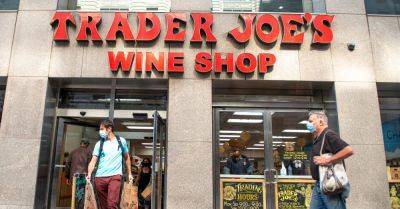 Dave Jamieson - Trader Joe’s Illegally Closed New York Store To Stop Union Organizing, Feds Say - huffpost.com - New York