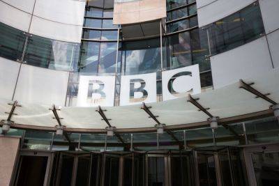 Tory MP Says BBC Impartiality Reforms Should Be Extended To Cover All Online News