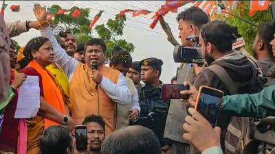 West Bengal - Sonia Gandhi - Rahul Gandhi - Mamata Banerjee - West - 'Unnatural alliance': BJP takes jibe at INDIA bloc as Mamata Banerjee announces to go solo in West Bengal - livemint.com - India