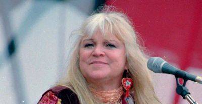 David Moye - Dead At - Woodstock Performer Melanie Safka Dead At 76 - huffpost.com - Usa - state New York - county Stone