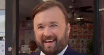 Ben Blanchet - Haley Joel Osment Praised For Wild JD Vance Impression: He 'Should Win An Emmy' - huffpost.com - state Ohio