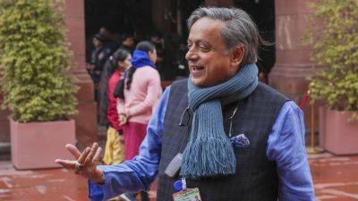 Shashi Tharoor - Nirmala Sitharaman - Shashi Tharoor says Budget 2024 'couched in vauge language, without enough substance’ - livemint.com - India