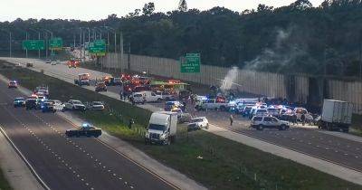 2 dead after private jet carrying 5 lands on Florida interstate and hits vehicle - nbcnews.com - state Florida - state Ohio - Columbus, state Ohio
