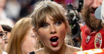 Taylor Swift's Reaction To Accidentally Clubbing With Her Parents Is All Of Us