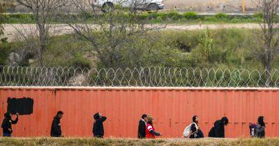 Alejandro N.Mayorkas - Hamed Aleaziz - In January - Illegal Border Crossings Plummeted in January - nytimes.com - Usa - city New York - Mexico