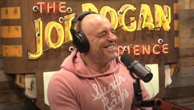 Rogan hits media 'gaslighting' about Biden's mental acuity: 'How can I trust you?'