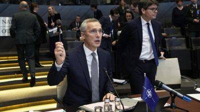Donald Trump - Jens Stoltenberg - NATO chief warns against dividing the US and Europe or undermining their joint nuclear deterrent - apnews.com - Usa - Washington - Ukraine - Britain - Eu - Poland