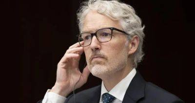 Alex Boutilier - RCMP slammed for private surveillance use to trawl social media, “darknet” - globalnews.ca - Canada