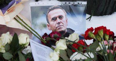 Alexei Navalny - Alexei Navalny's mother says she has seen the Russian opposition activist's body - nbcnews.com - Russia