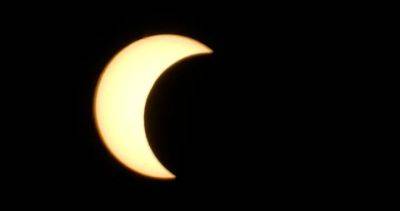 Isaac Callan - Solar eclipse not a reason to close schools early, Ontario’s education minister says - globalnews.ca