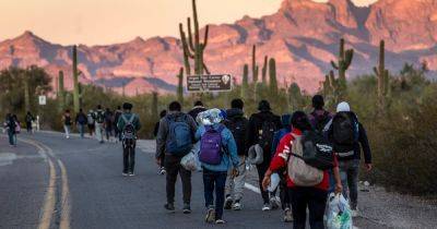 Suzanne Gamboa - Bill - Action - Arizona bill would make shooting and killing migrants on property legal - nbcnews.com - state Arizona