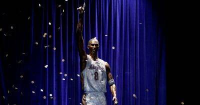 Los Angeles Lakers Forced To Fix Errors On Kobe Bryant Statue