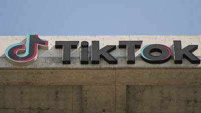 Bill - Raja Krishnamoorthi - US lawmakers say TikTok won’t be banned if it finds a new owner. But that’s easier said than done - apnews.com - Usa - China - city Beijing - state Illinois