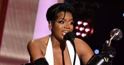 Ben Blanchet - Fantasia Barrino Brings NAACP Image Awards Crowd To Their Feet With 1 Electric Song - huffpost.com - Usa