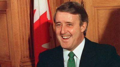 Brian Mulroney remembered as a 'giant' and trailblazer in driving free trade