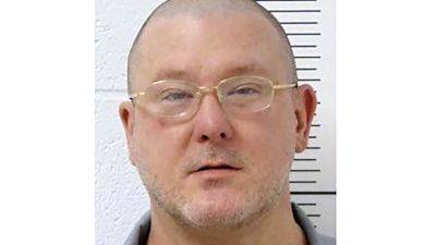 JIM SALTER - Of A - Missouri Supreme Court declines to halt execution of a man who killed 2 in 2006 - apnews.com - Usa - state Missouri