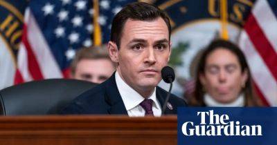 Mike Johnson - Steve Scalise - Kevin Maccarthy - Ken Buck - Marjorie Taylor Greene - Mike Gallagher - Republican House majority to shrink as Mike Gallagher steps down - theguardian.com - Usa - state Colorado - Georgia - Iraq - state Louisiana - state Wisconsin