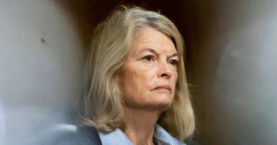 Sen. Lisa Murkowski signals openness to leaving the GOP