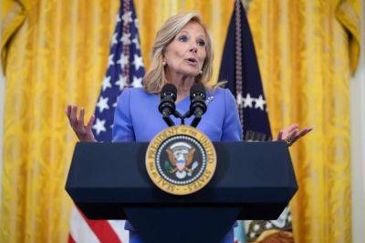 Joe Biden - Jill Biden - DARLENE SUPERVILLE - The White House expects about 40,000 participants at its 'egg-ucation'-themed annual Easter egg roll - independent.co.uk