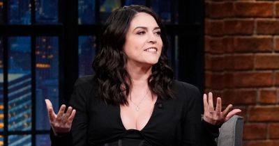 Seth Meyers - Kelby Vera - Can I (I) - 'SNL' Alum Cecily Strong Explains How Her Partner's Proposal Was Thwarted By A Text - huffpost.com