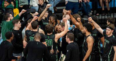 Dartmouth men's basketball team votes 13-2 in favor of first labor union for college athletes
