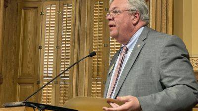 Brian Kemp - Bill - Jeff Amy - Georgia House advances budget with pay raises for teachers and state workers - apnews.com - Georgia - city Atlanta