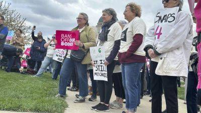 Iowa asks state Supreme Court to let its restrictive abortion law go into effect