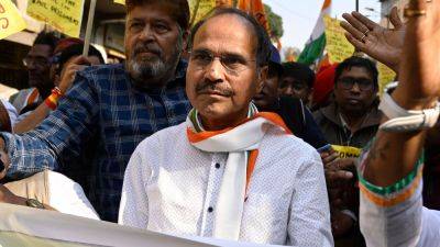 Adhir Ranjan Chowdhury - Yusuf Pathan - 'Your thuggery…': TMC shares video showing Adhir Chowdhury slapping youth; Cong leader says ‘ploy to stop me’ - livemint.com - India