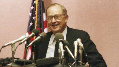 Lloyd Omdahl, a former North Dakota lieutenant governor and newspaper columnist, dies at 93
