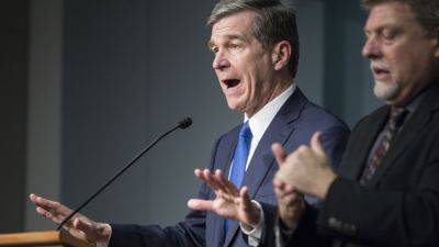 Governor’s pandemic rules for bars violated North Carolina Constitution, appeals court says