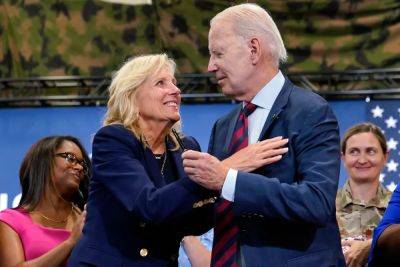 Joe Biden - Jill Biden - Kathleen Hicks - DARLENE SUPERVILLE - Biden announces help for federal employees who are military spouses and want to telework from abroad - independent.co.uk - Washington - state North Carolina - county White - county Liberty