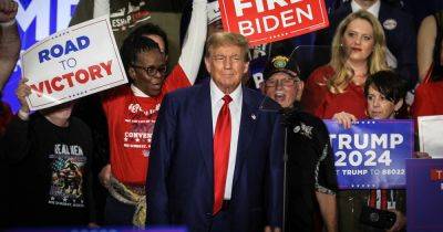 Trump returns to Wisconsin with false claims that he won the state in 2020
