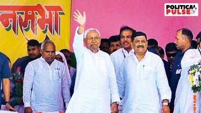 Narendra Modi - Nitish Kumar - Vikas Pathak - Lalu Prasad - 4 Lok Sabha constituencies voted in Phase-I | Bihar buzz: Modi leading light, Tejashwi sonrise, Nitish sunset - indianexpress.com - Nepal