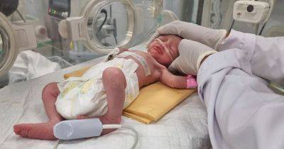 Gaza Strip - Palestinian Baby Saved From Womb Of Mother Killed By Israeli Strike In Gaza - huffpost.com - Israel - Palestine - Uae
