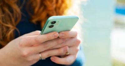 Are cellphone bills falling in Canada? Critics question Ottawa’s claims