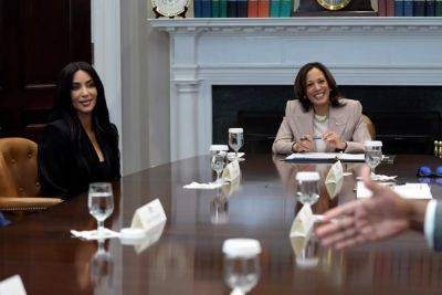 Kim Kardashian tells Kamala Harris she’s ‘here to help’ as they discuss criminal justice reform at White House