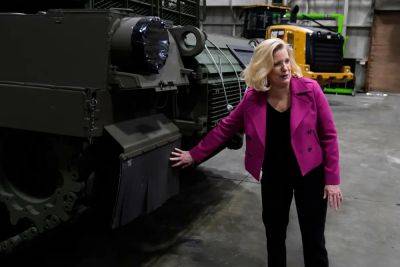 Joe Biden - Tara Copp - Ukraine pulls US-provided Abrams tanks from the front lines over Russian drone threats - independent.co.uk - Usa - Washington - Ukraine - state Indiana - Russia - Germany