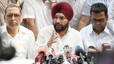 Sanjay Singh claims Arvinder Lovely's 'big role' INDIA bloc, ex-Delhi Congress chief says AAP MP 'in trauma'