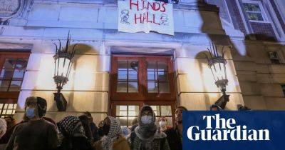 Pro-Palestinian protesters take over Columbia University building - theguardian.com - Usa - Israel - New York - state Texas - state Virginia - Palestine - state Utah - county Hall - Vietnam - county Hamilton