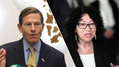Democratic senator suggests Sonia Sotomayor weigh 'competing factors' in decision to retire: 'Learn a lesson'