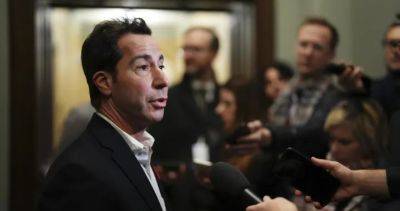 Montreal MP Anthony Housefather chooses to stay in Liberal caucus despite anger over motion