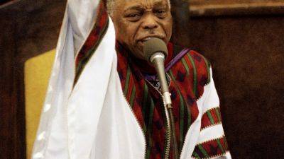Chip - Southern - Cecil L. ‘Chip’ Murray, influential pastor and civil rights leader in Los Angeles, dies - apnews.com - state California - state Florida - state Indiana - Los Angeles - city Los Angeles - county Murray