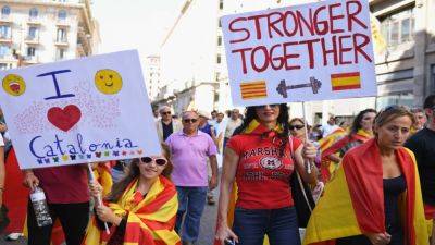 Catalan separatists lose majority as Spain’s pro-union Socialists win regional elections - cnbc.com - Spain