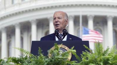 Joe Biden - SEUNG MIN KIM - COLLEEN LONG - The Biden administration is planning more changes to quicken asylum processing for new migrants - apnews.com - Washington - state North Carolina - Eu