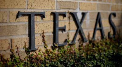 Greg Abbott - Kevin Stitt - Sean Murphy - Texas university leaders say hundreds of positions, programs cut to comply with DEI ban - independent.co.uk - state Texas - state North Carolina - state Oklahoma - state Republican - Austin - city Oklahoma City